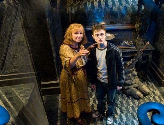Molly Weasley & Harry 48e