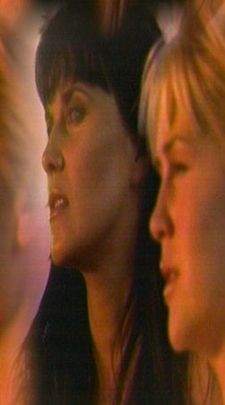 Xena & Gabrielle 20